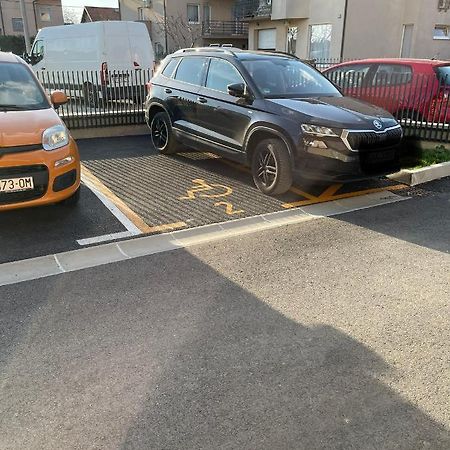 Tadea Apartment Zagreb Bagian luar foto